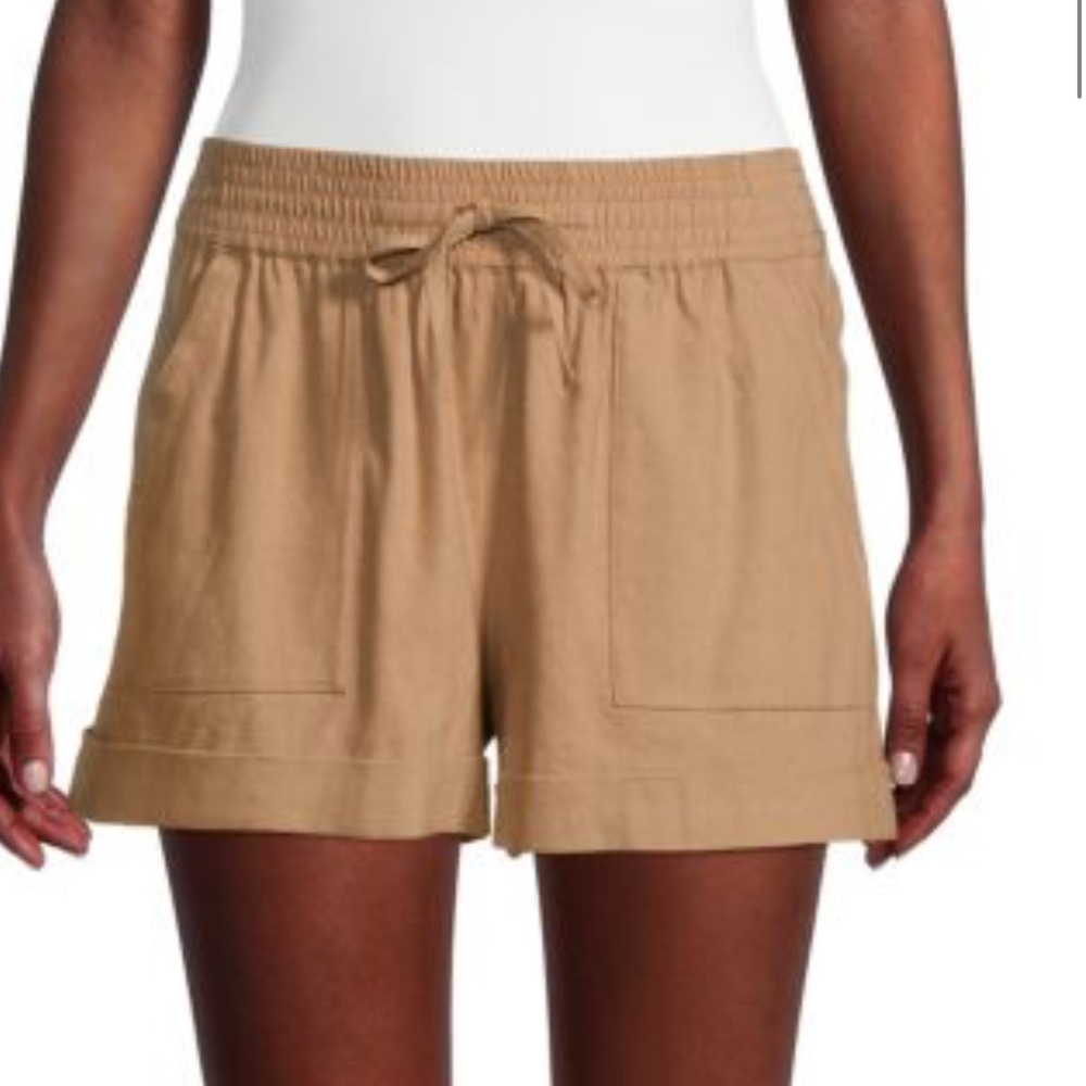 Saks off 5th Ave Alice + Olivia Sam  Linen Blend  Cuffed shorts.